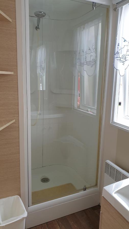 Sylvie Proprietaire Du Mobil-Home Saint-Pair-sur-Mer Exterior foto